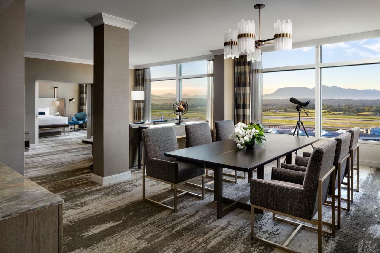 Fairmont Gold At Fairmont Vancouver Airport 5*
